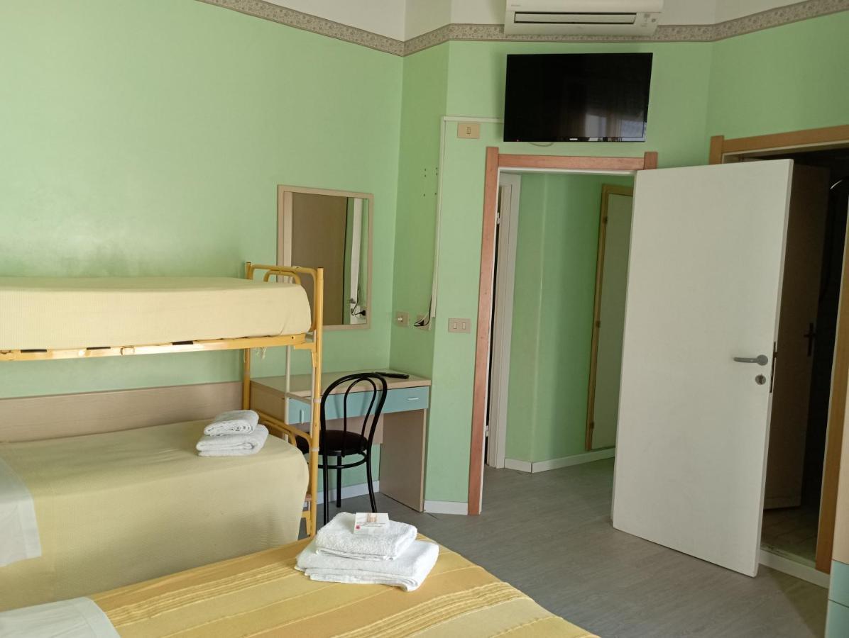 Hotel Raul 리치오네 외부 사진